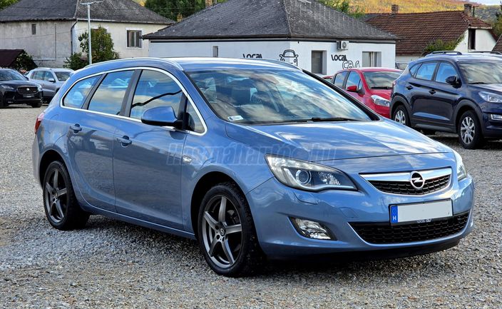 OPEL ASTRA 1.4 T Enjoy