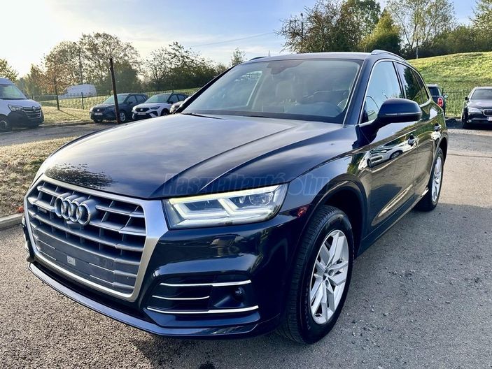 AUDI Q5 50 TFSI e Design quattro S-tronic