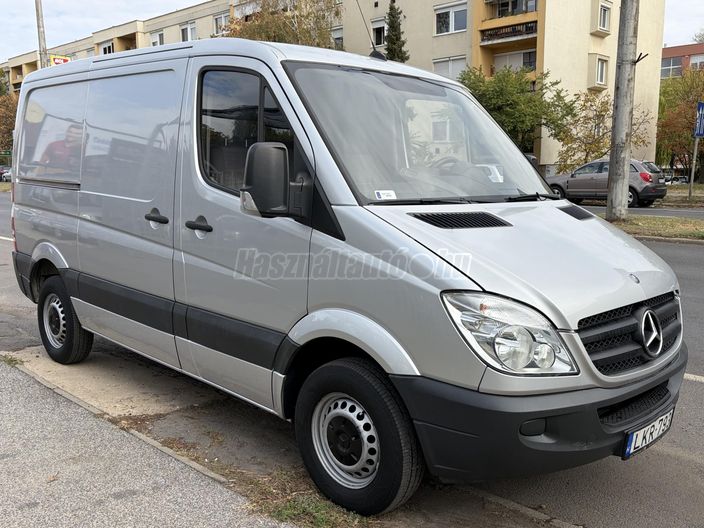 MERCEDES-BENZ SPRINTER 213 CDI 906.611.13
