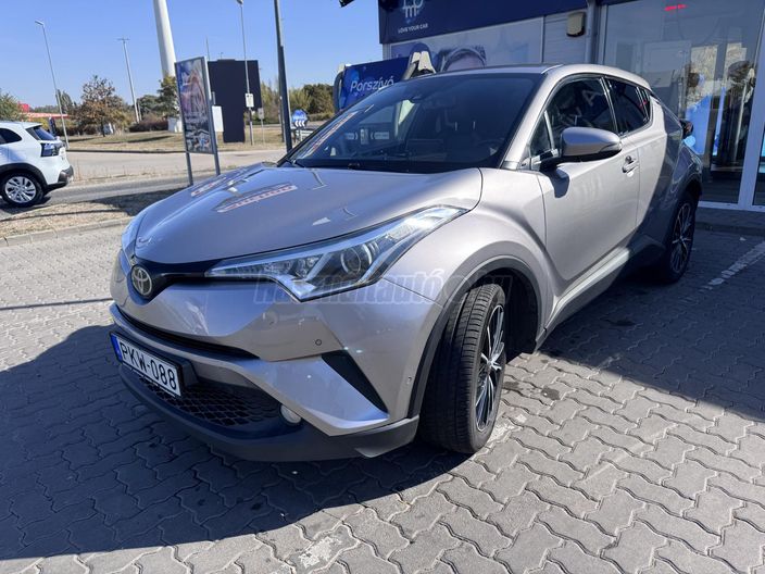 TOYOTA C-HR 1.2T Executive LED Leather