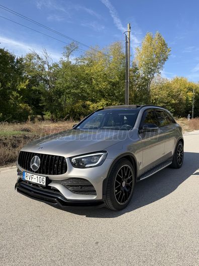 MERCEDES-BENZ GLC 300 4Matic 9G-TRONIC