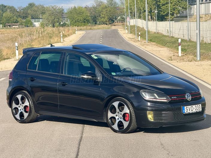 VOLKSWAGEN GOLF VI 2.0 TSI GTI DSG