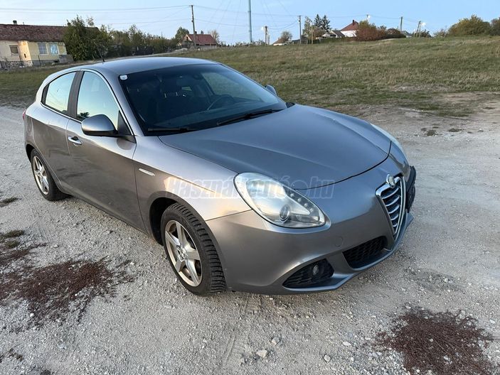 ALFA ROMEO GIULIETTA 1.6 JTDM-2 Progression