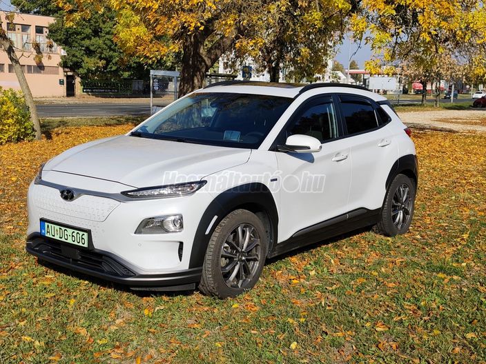 HYUNDAI KONA EV 64kWh Premium