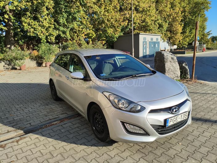 HYUNDAI I30 1.6 CRDi LP Business