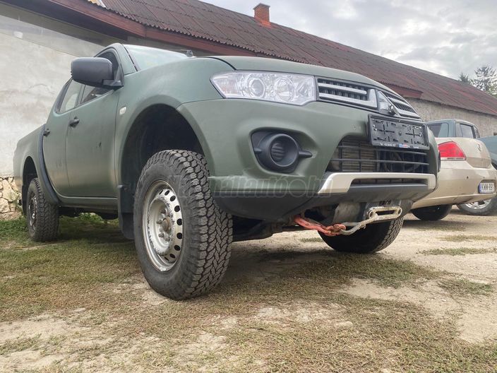 MITSUBISHI L 200 Pick Up 2.5 D DC Invite EURO5