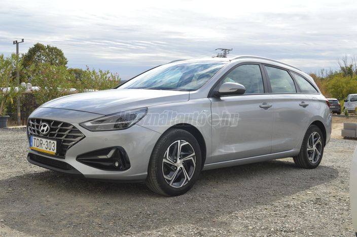 HYUNDAI I30 1.5 T-GDi Comfort MHEV