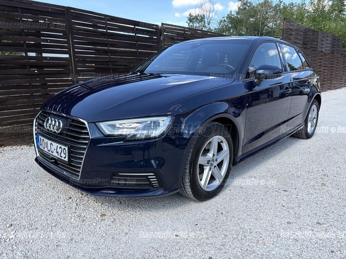 AUDI A3 Sportback 40 TFSI e Advanced S-tronic