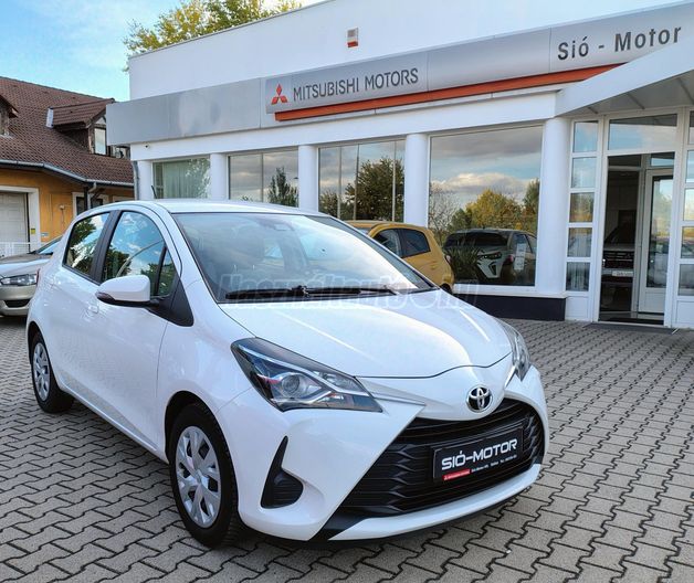 TOYOTA YARIS 1.0 VVT-i Comfort