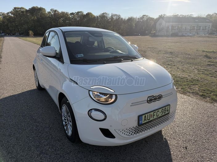 FIAT 500 500e Icon 42kWh (Automata)