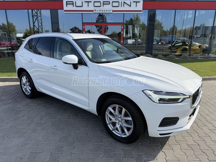 VOLVO XC60 2.0 [D4] Momentum AWD Geartronic
