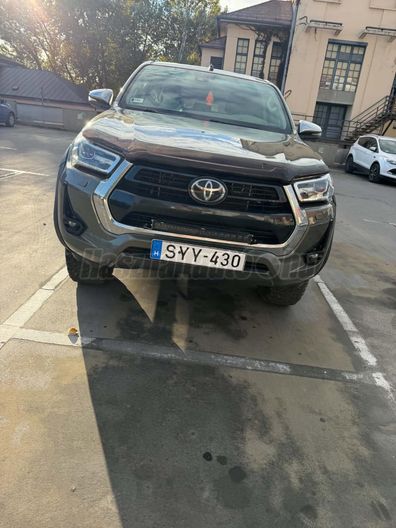 TOYOTA HILUX 2.8 D-4D 4x4 Double Executive (Automata)
