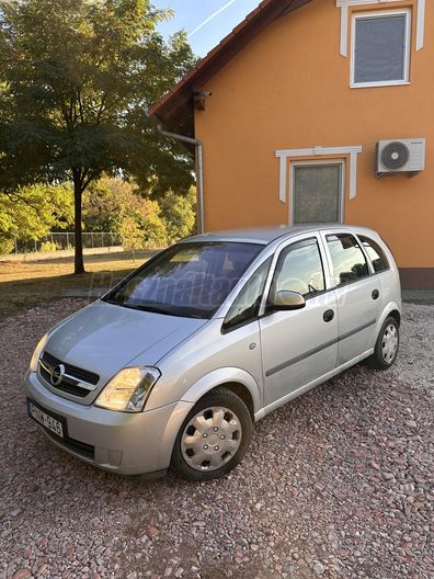 OPEL MERIVA A 1.7 CDTI Cosmo