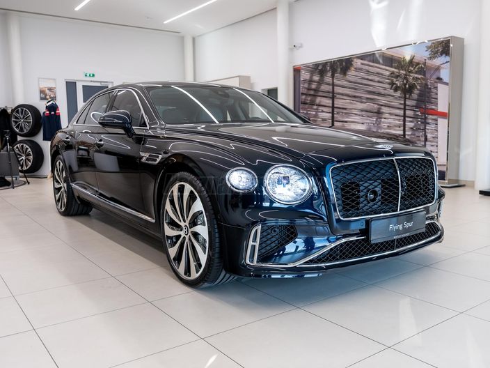 BENTLEY FLYING SPUR