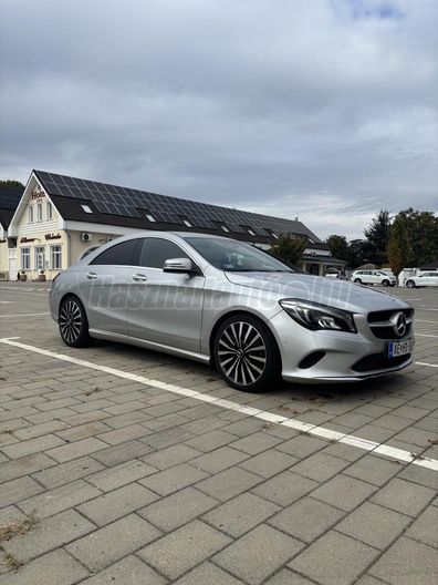 MERCEDES-BENZ CLA 180 Urban 7G-DCT