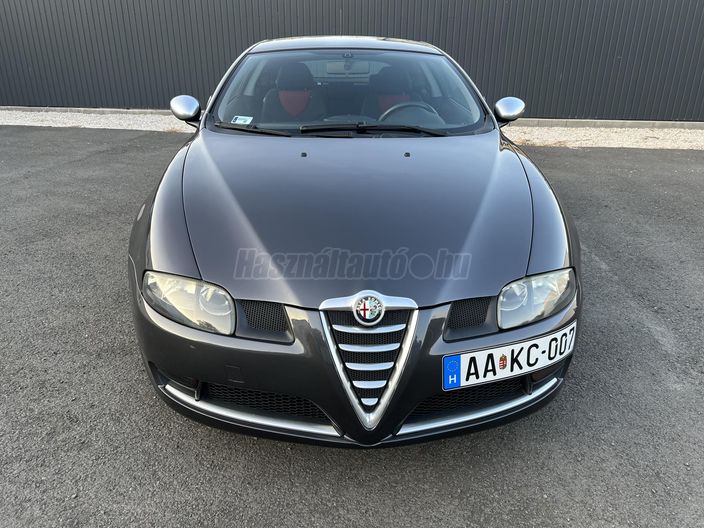 ALFA ROMEO GT 1.9 JTD 16V Blackline