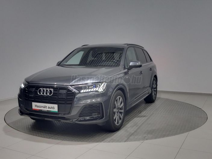 AUDI Q7 50 TDI S line quattro Tiptronic ic [7 személy]