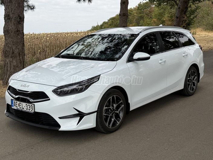 KIA CEE'D Ceed SW 1.5 T-GDI Platinum