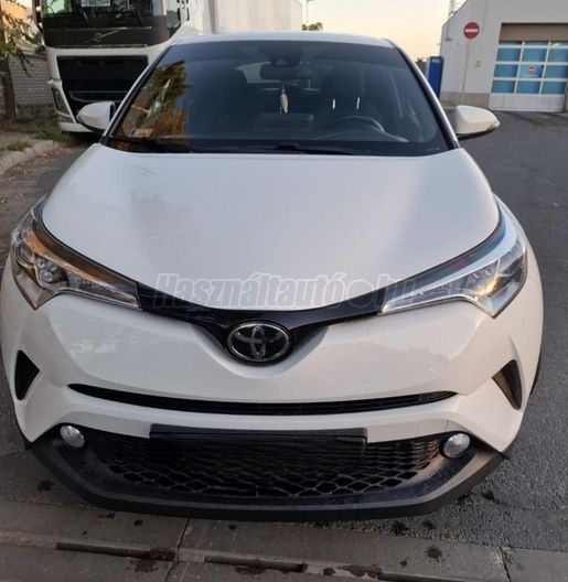 TOYOTA C-HR 1.2T Active CVT