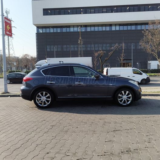INFINITI EX37 3.7 V6 (Automata)