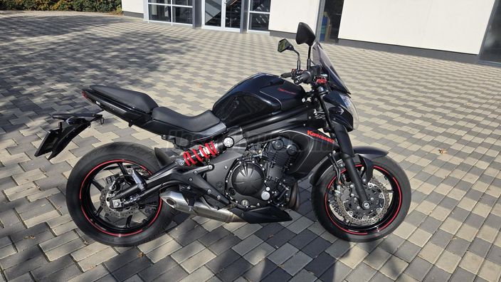 KAWASAKI ER-6N