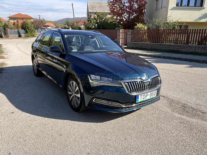 SKODA SUPERB Combi 2.0 TDI SCR Style DSG