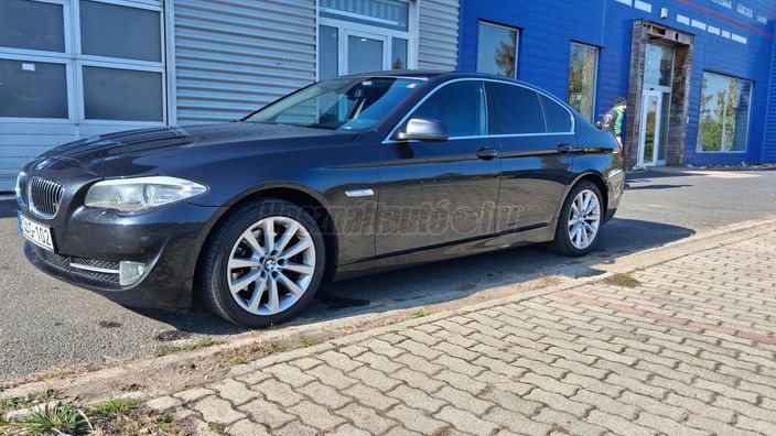 BMW 523 523i