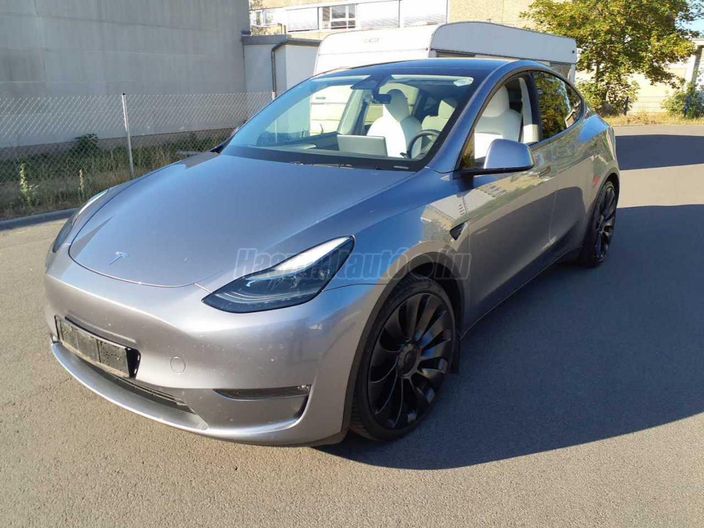 TESLA MODEL Y Performance AWD (Automata)