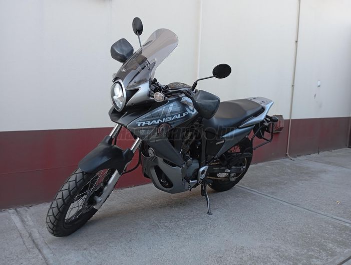 HONDA XL 700 V