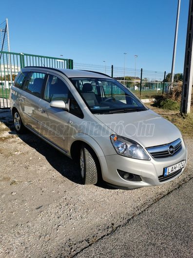 OPEL ZAFIRA B 1.9 CDTI Enjoy
