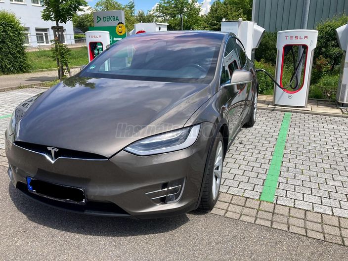TESLA MODEL X 90D (Automata)