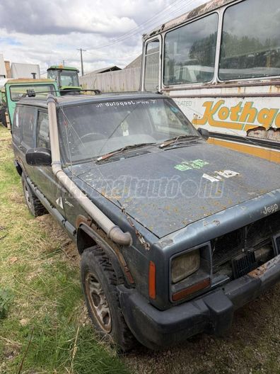 JEEP CHEROKEE
