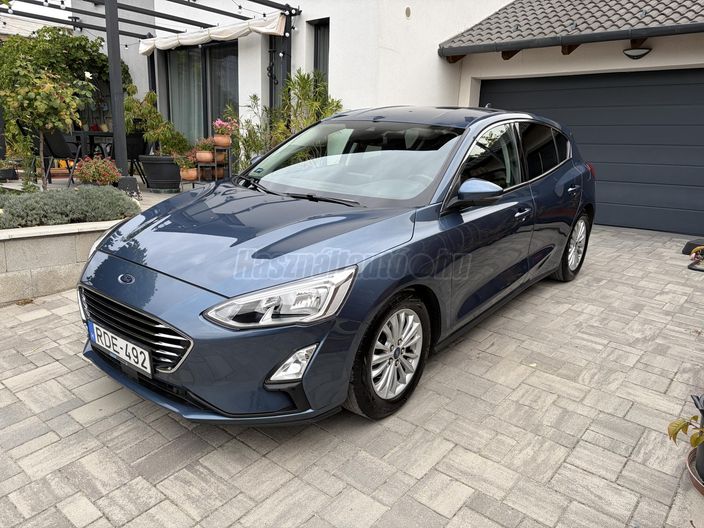 FORD FOCUS 1.5 EcoBlue Titanium