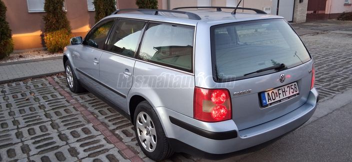 VOLKSWAGEN PASSAT Variant 1.9 PD TDI Highline