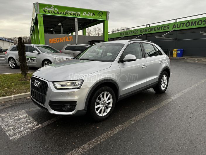 AUDI Q3 2.0 TFSI quattro S-tronic