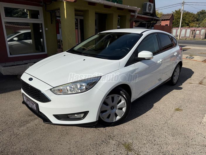FORD FOCUS 1.6 Ti-VCT Ambiente