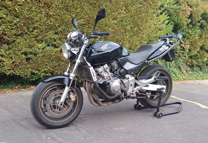 HONDA CB 600 F (HORNET)