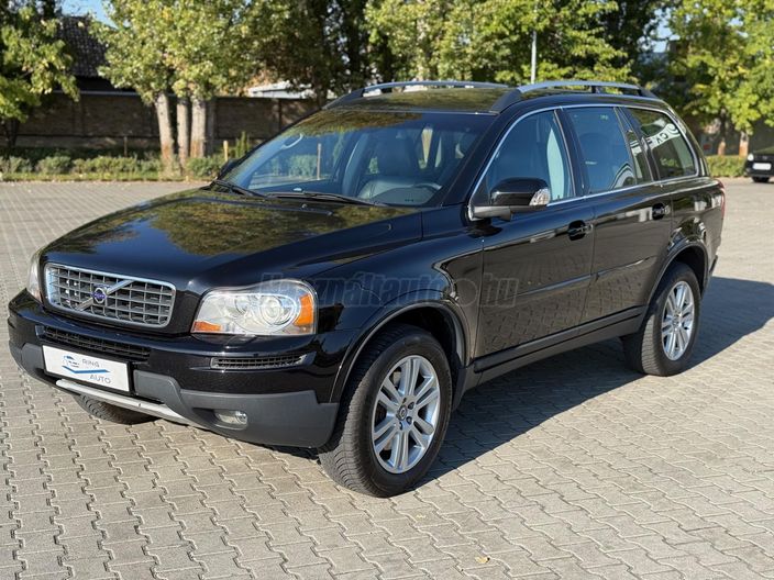 VOLVO XC90 2.4 D [D5] Summum Geartronic