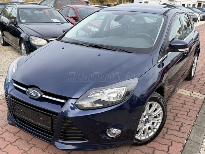 FORD FOCUS 1.6 Ti-VCT Titanium