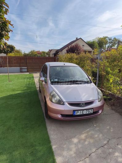 HONDA JAZZ 1.4 ES