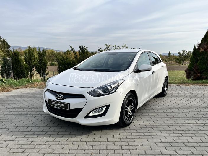 HYUNDAI I30 1.4i Life