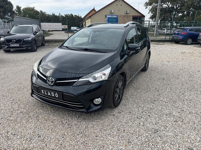 TOYOTA VERSO 1.8 Active [7 személy]