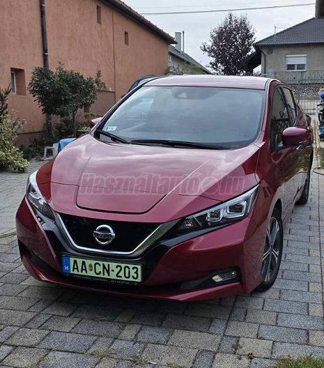 NISSAN LEAF Tekna 40kWh (Automata)