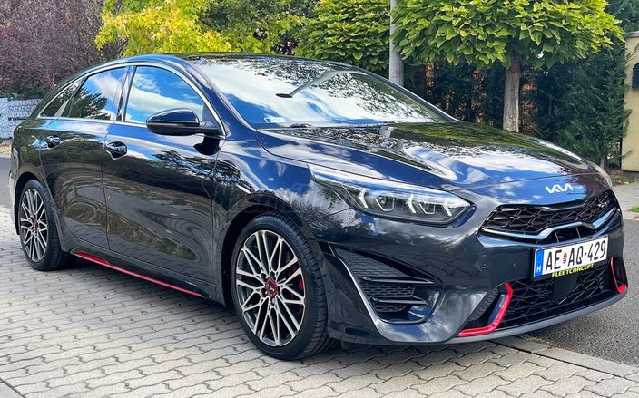 KIA PRO CEE'D ProCeed 1.6 T-GDI GT DCT