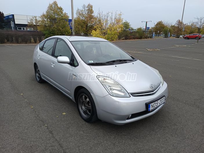 TOYOTA PRIUS 1.5 HSD 2006 (Automata)