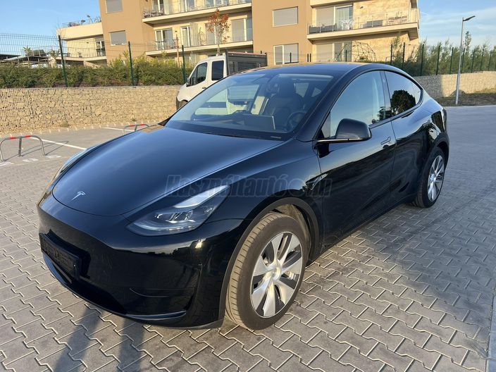 TESLA MODEL Y RWD (Automata)
