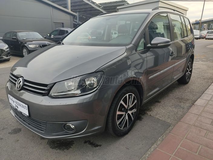 VOLKSWAGEN TOURAN 1.6 CR TDI Comfortline [7 személy]