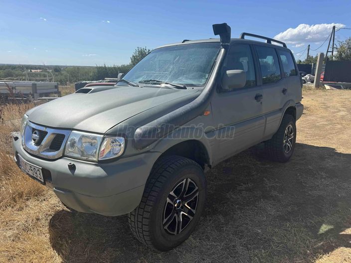 NISSAN TERRANO Wagon 3.0 DI Luxury Plus (P1)