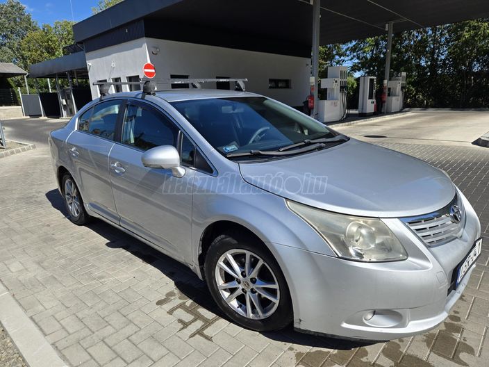 TOYOTA AVENSIS 2.0 D-4D Executive