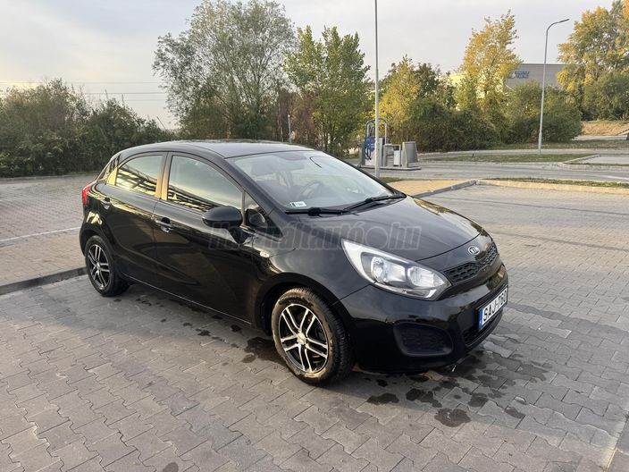 KIA RIO 1.4 CVVT EX